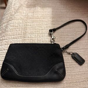 Coach Signature JacquardCanvas/ leather Black Wristlet with hangtag 6x4